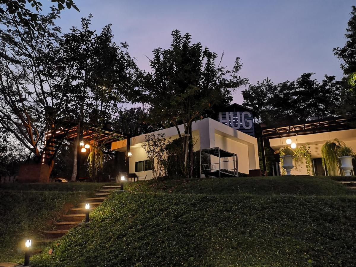 Hug Station Khaoyai Hotel Pong Talong Exterior photo
