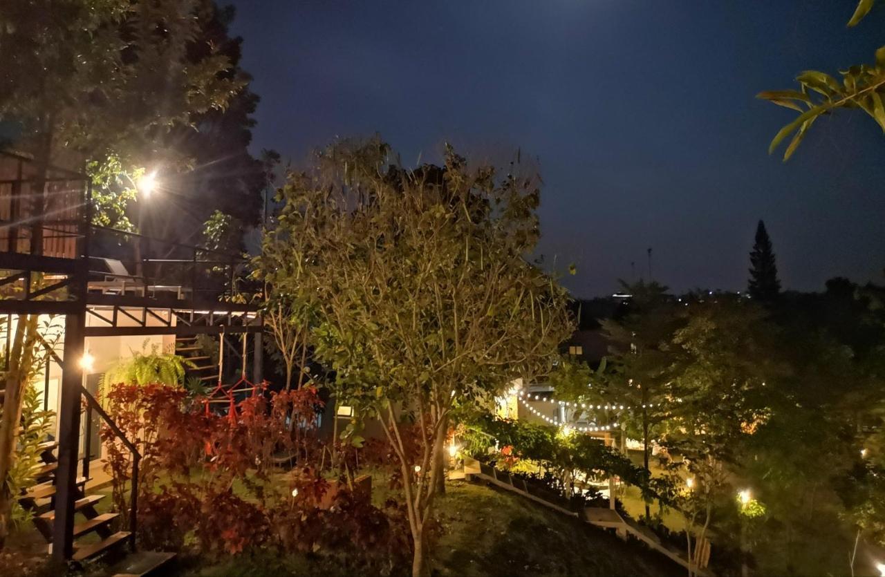 Hug Station Khaoyai Hotel Pong Talong Exterior photo
